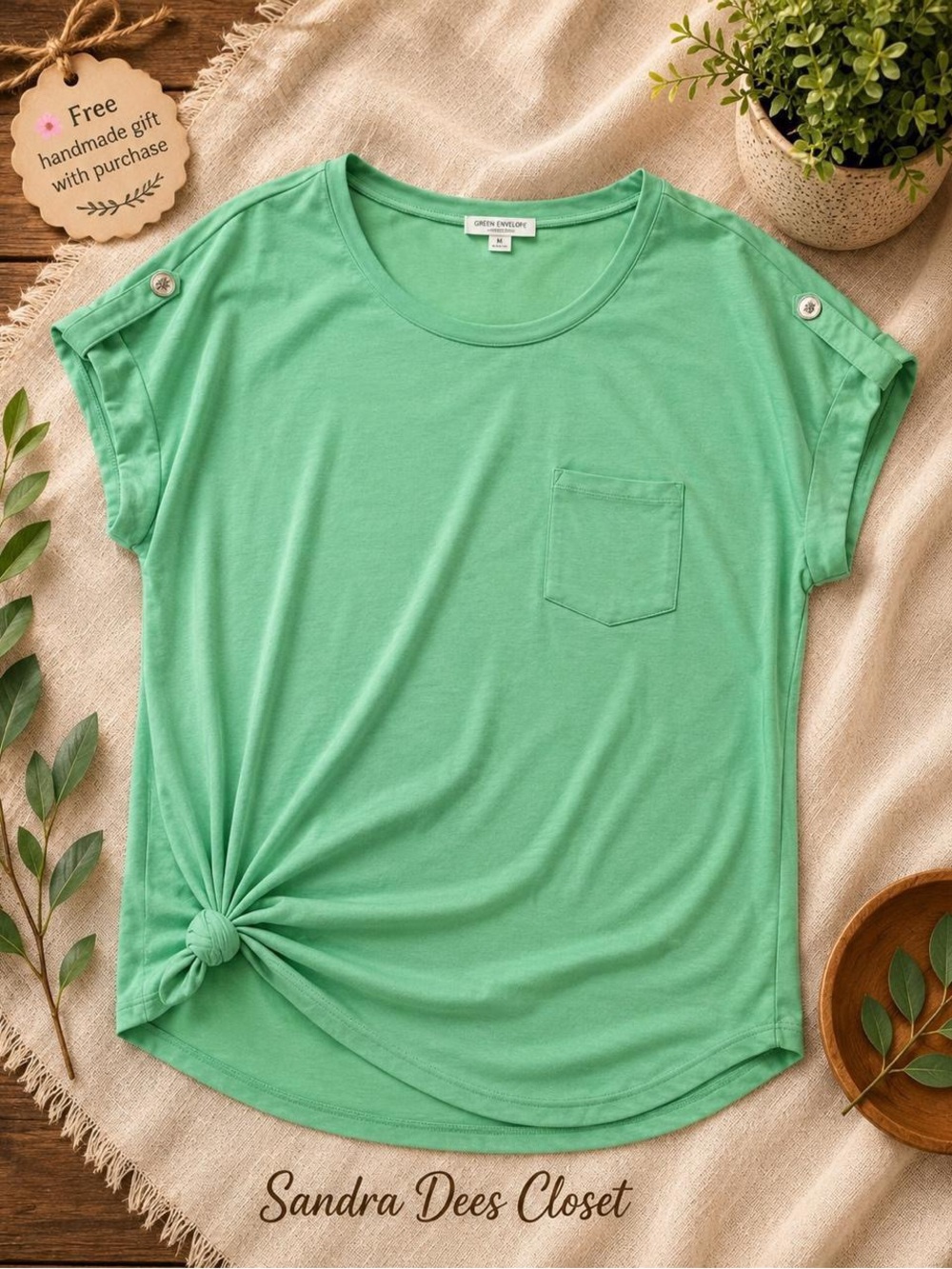 Cable & Gauge Mint Green Short Sleeve Knot-Front Pocket Tee